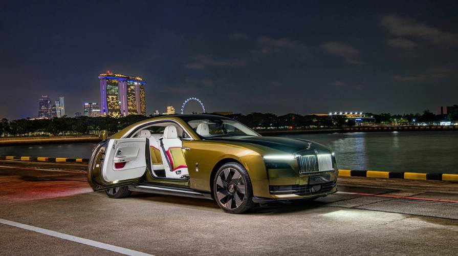 Rolls-Royce sẽ khai tử máy xăng, chỉ dùng điện, chê hybrid không đủ êm