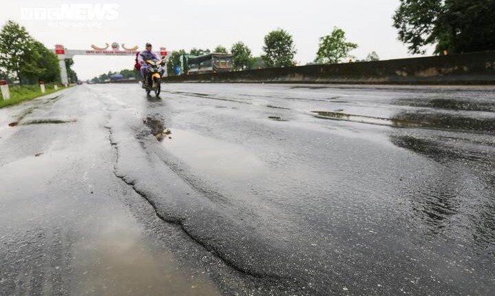 ‘Sống trâu’ nham nhở trên Quốc lộ 1A qua Hà Tĩnh: Chủ đầu tư nói do mưa lớn