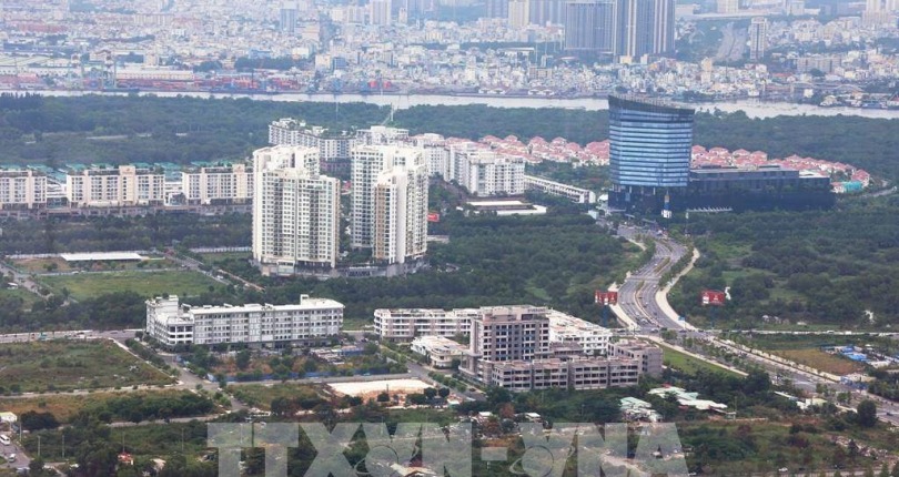 Cần khơi thông nguồn cung, hạ nhiệt giá nhà đất