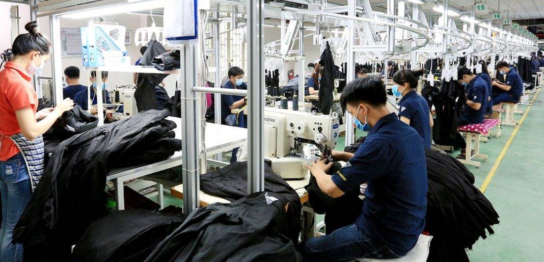 Lo ngại mức thuế mới, nhà nhập khẩu Mỹ tăng tốc nhập hàng dệt may Việt Nam