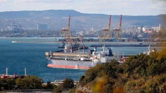 Vừa cắt dòng chảy khí đốt cho châu Âu thông qua Ukraine, Nga khai phá ‘mỏ vàng’ béo bở tại một quốc gia châu Á, nhu cầu sắp tăng phi mã