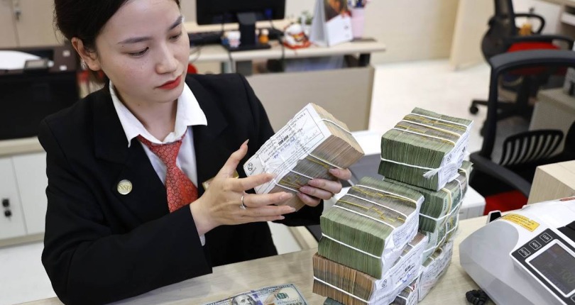 Sức ép đằng sau bức tranh lãi suất huy động tăng