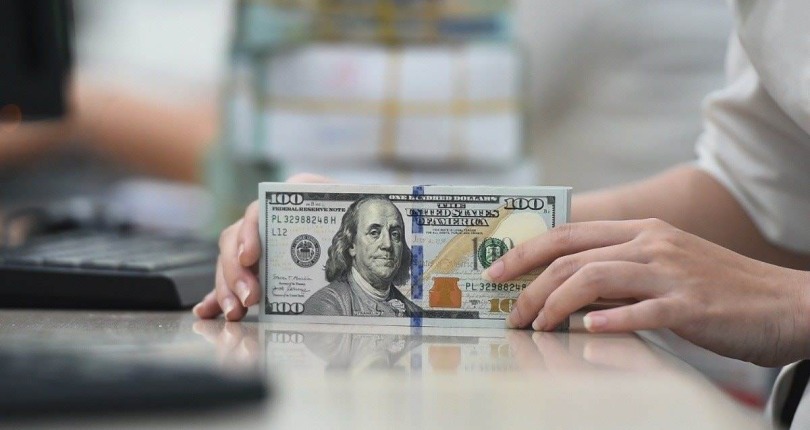 Tỷ giá USD trung tâm giảm mạnh