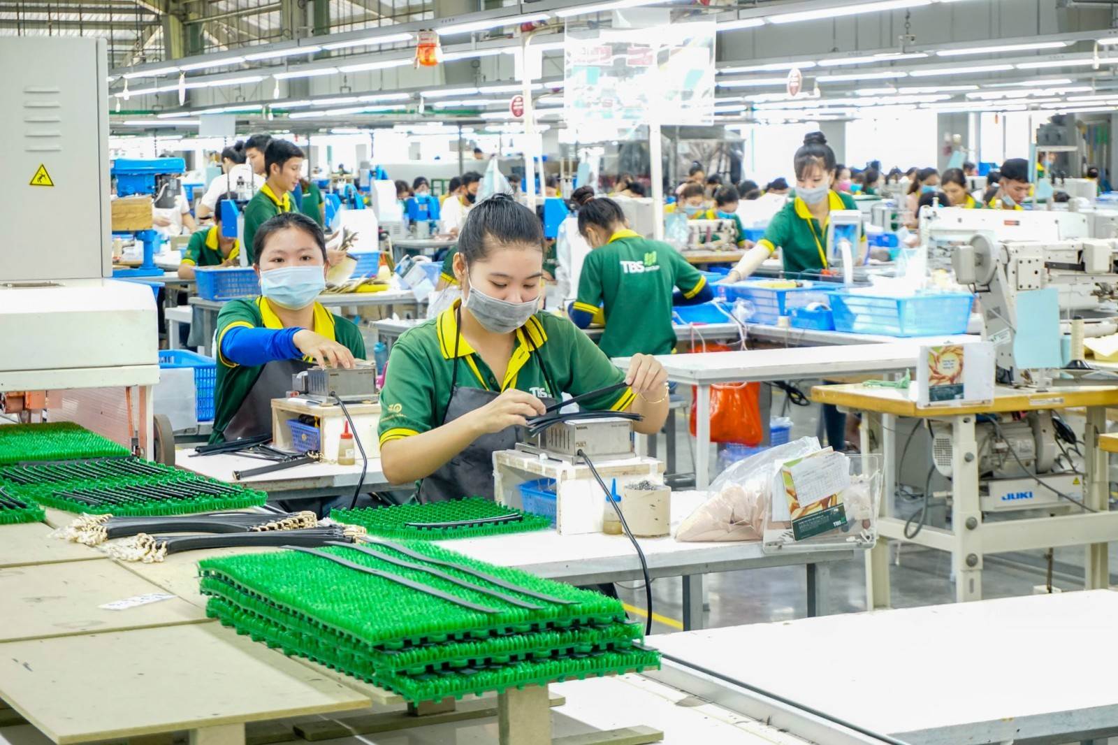 Giải ngân đầu tư công chậm tác động tiêu cực tới tăng trưởng công nghiệp