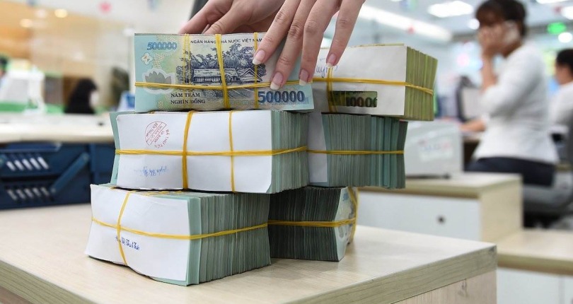 Áp lực nợ xấu ngân hàng tiếp tục tăng