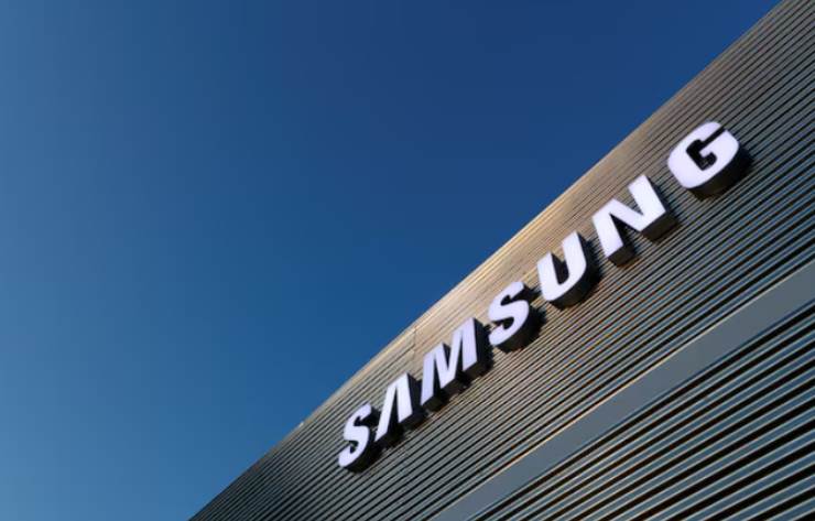 Đang là “vua” mảng điện thoại, Samsung gặp chuyện gì mà phải xin lỗi?