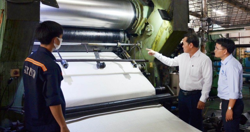 Các công ty sản xuất sản phẩm công nghiệp: Quyết tâm vượt khó hoàn thành kế hoạch được giao