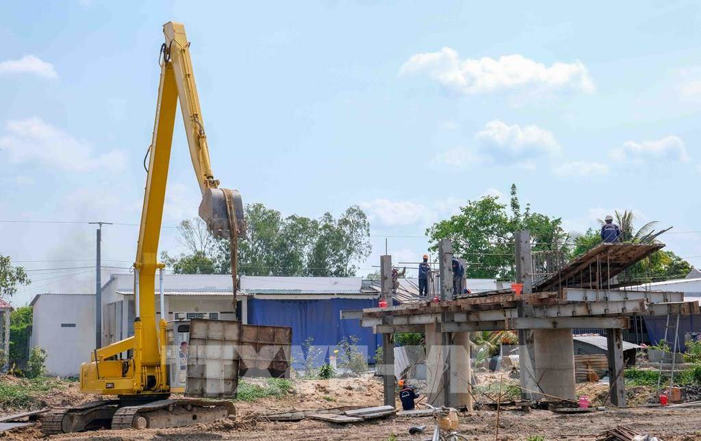 Xử lý vướng mắc về thủ tục đầu tư để đẩy nhanh giải ngân đầu tư công