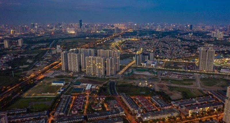 Bất động sản cải thiện quản lý tài chính, triển vọng hồi phục mạnh từ 2025