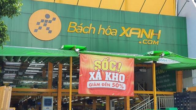 MWG: Cổ phiếu Thế giới Di Động tiếp tục “đỏ” sau bê bối Bách Hoa Xanh bán giá đỗ hóa chất