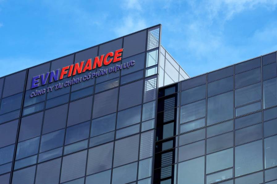 EVNFinance bất ngờ chấm dứt hợp đồng với kiểm toán ‘Big4’ E&Y