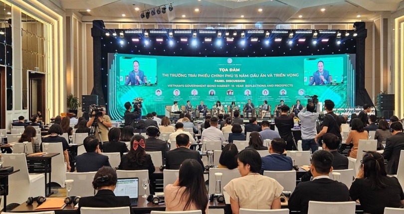 Nhà đầu tư dài hạn tích cực đầu tư trái phiếu chính phủ