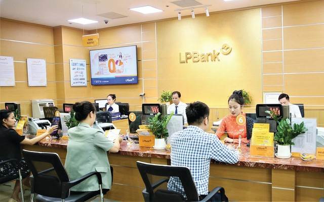 LPBank giảm lãi suất tiết kiệm một số kỳ hạn ngắn