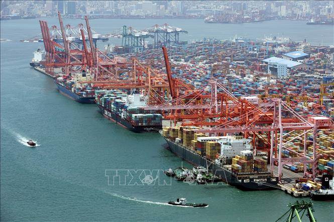 Hàn Quốc: Rủi ro kinh tế tăng mạnh từ hậu quả của sự kiện thiết quân luật