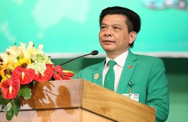 Hãng taxi đình đám từng “nói không” với xe điện “quay xe”, bắt tay với hãng taxi của ông Phạm Nhật Vượng