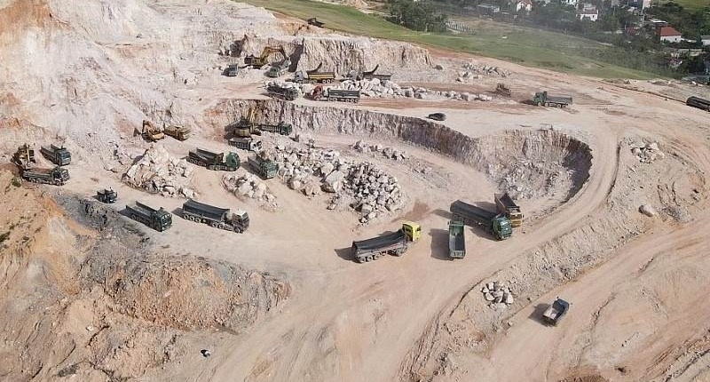 Bắc Giang: Yêu cầu Công ty Cổ phần Đầu tư Golf Trường An thực hiện nghiêm túc các quy định của pháp luật về khai thác khoáng sản
