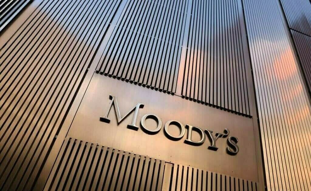 Moody’s dự báo lộ trình giảm lãi suất và triển vọng ngân hàng toàn cầu năm 2025