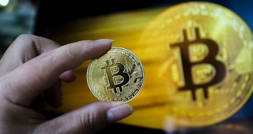 Bitcoin lập đỉnh mới trên 106.000 USD khi 1 công ty đầu tư Bitcoin được đưa vào Nasdaq 100