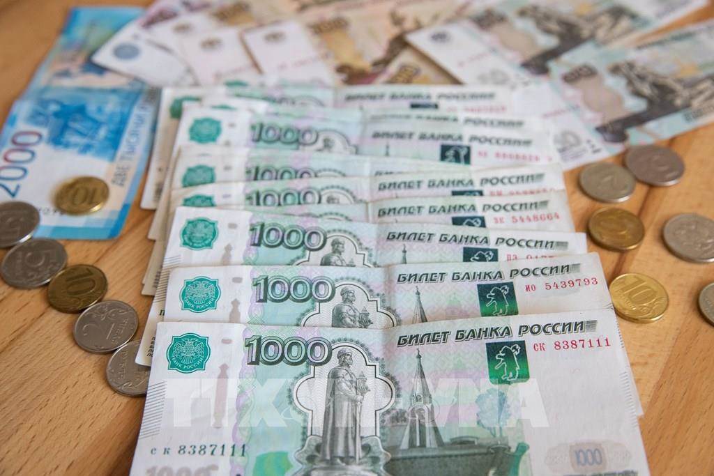 Đồng ruble Nga dự kiến sẽ ổn định quanh mức 100 ruble/USD