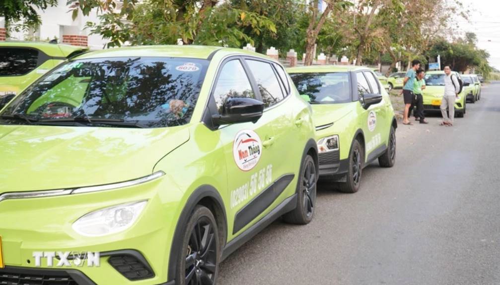 Ngành chức năng vào cuộc sau thông tin ‘tài xế taxi điện Cà Mau đình công’