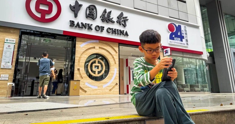Cơn đau đầu của Trung Quốc: Ngân hàng ‘ế’ khách vay đành lấy tiền mua trái phiếu chính phủ, người dân thiếu tài sản có thể đầu tư để đầu tư