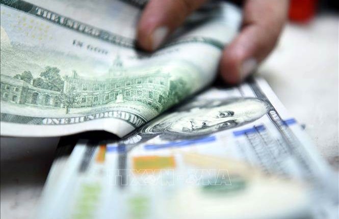 Tỷ giá hôm nay 2/1: Giá USD nhích tăng