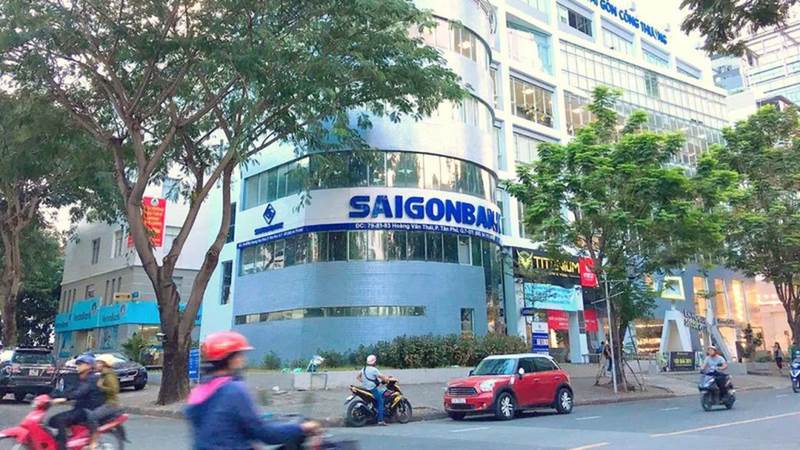 SGB: Cơ cấu cổ đông ‘cô đặc’, nợ xấu tăng vọt