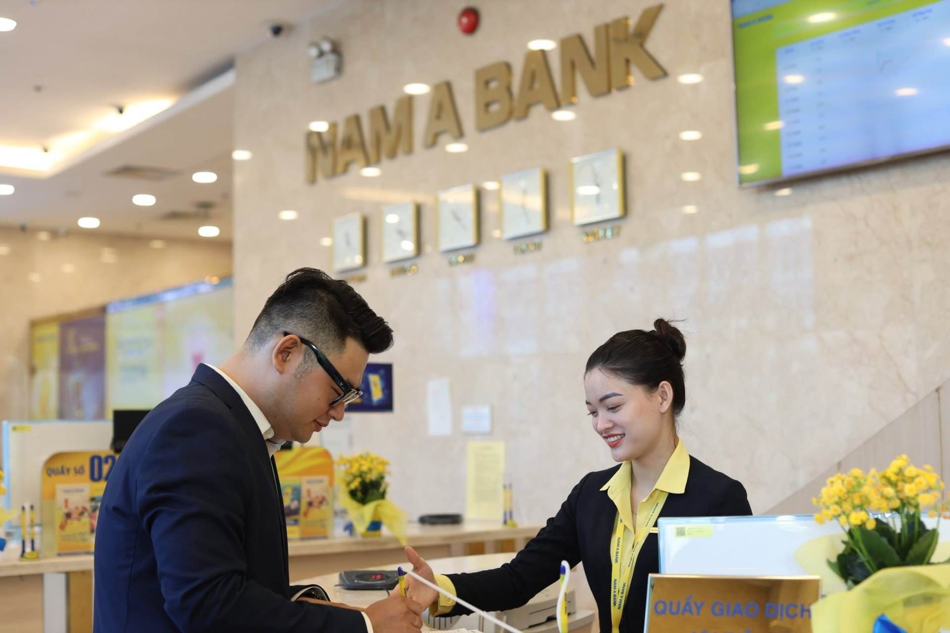Lọt danh mục đầu tư quỹ ETF VanEck, Nam A Bank muốn chia cổ tức 25%