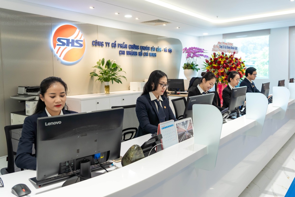 SHS: Báo lãi giảm 27%, đâu là ‘thủ phạm’?
