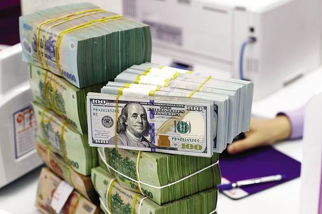 TNHNN bơm ròng hơn 31.400 tỷ đồng trong tháng 3, lãi suất liên ngân hàng giảm sâu
