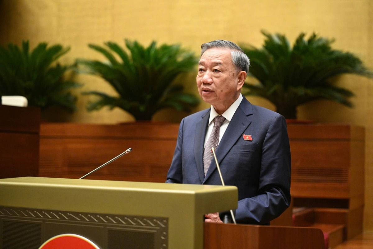 Lời khẳng định ‘Lợi ích dân tộc là trên hết’ của Tổng Bí thư Tô Lâm và sự lạc quan bất ngờ của tỷ phú ‘quân tử phòng thân’ Trần Đình Long