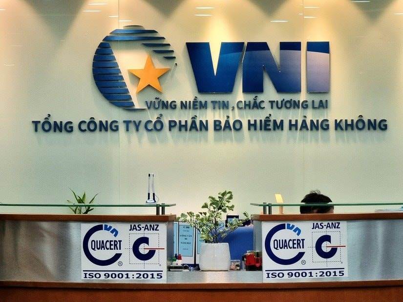 Sắp tổ chức ĐHĐCĐ để quyết việc đổi tên, Bảo hiểm hàng không (VNI) nhận “trát” phạt nhẹ do vi phạm hành chính về Thuế