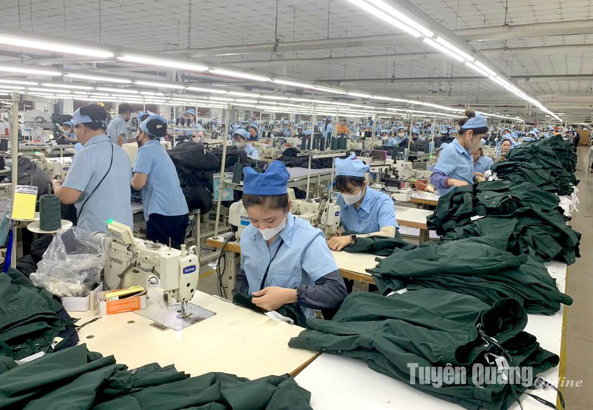 Doanh nghiệp may mặc lo thiếu hụt lao động