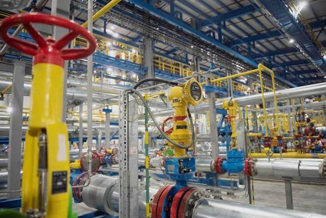 EU tính xoay luật để siết dòng dầu Nga chảy vào thị trường