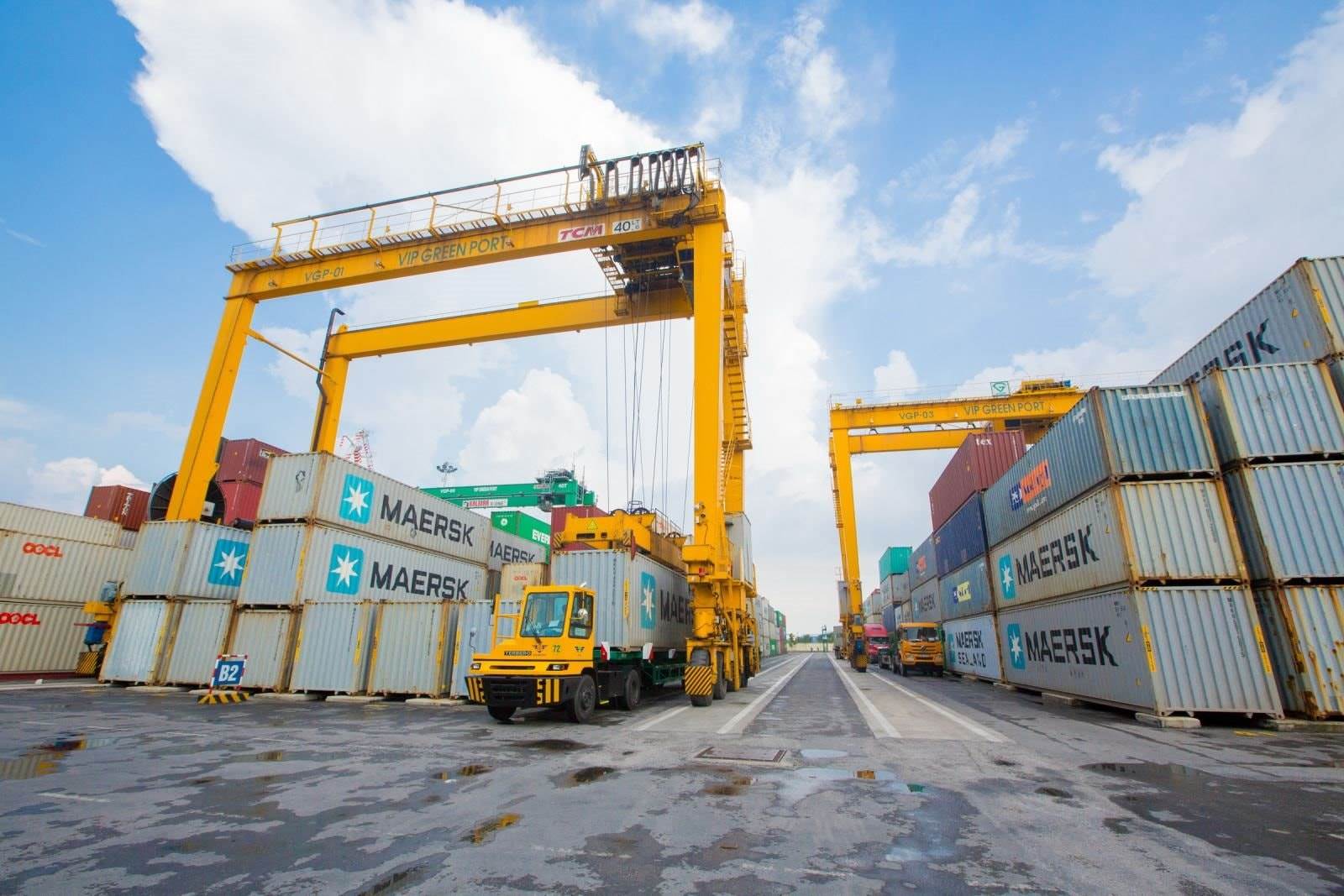 VSC: Viconship điều chỉnh tăng kế hoạch lợi nhuận 2025, dự kiến chia cổ tức bằng tiền và chia cổ phiếu thưởng