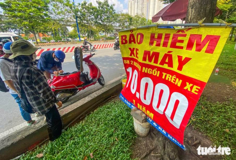 Bảo hiểm thu 100 đồng, bồi thường 4 đồng: Khi nào dẹp được nạn ‘ăn chặn’?