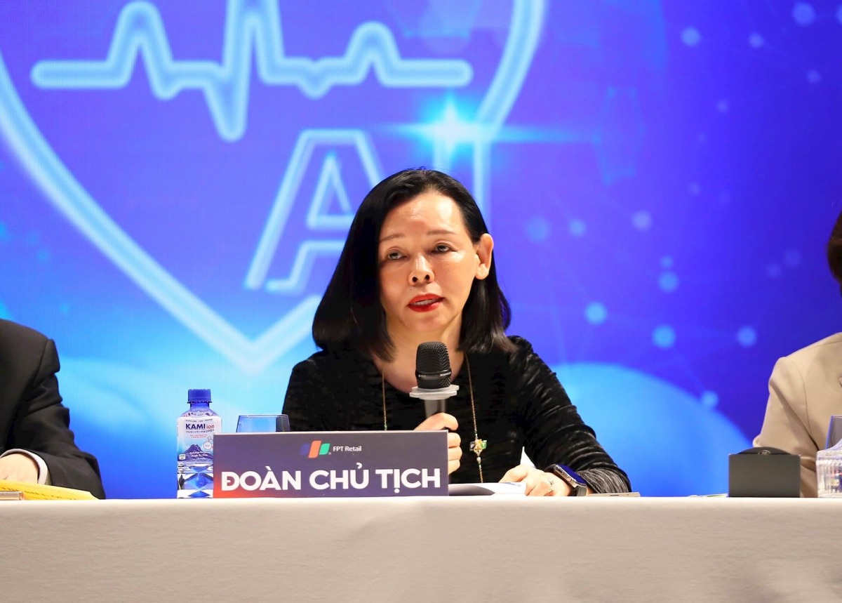 Chủ tịch HĐQT FPT Retail: “Trung tâm tiêm chủng Long Châu không cạnh tranh bằng cách giành khách công ty khác”