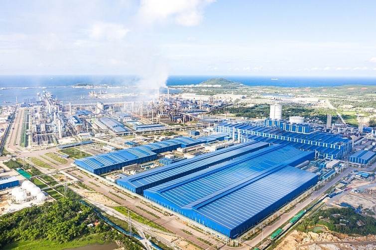 HPG: Hòa Phát kiến nghị Quảng Ngãi hỗ trợ, đẩy nhanh tiến độ sản xuất ray thép đường sắt
