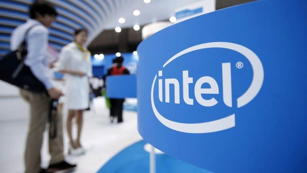 Bộ Tài chính cam kết hỗ trợ tối đa các dự án công nghệ cao của Intel tại Việt Nam, mong muốn tập đoàn này mở rộng đầu tư