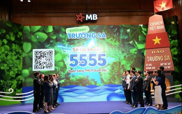 Hành trình “đối thoại” của MB với cộng đồng bằng cây xanh và sự tử tế