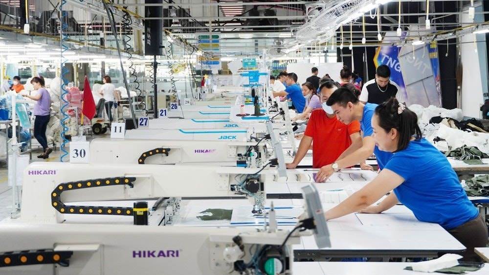 Thuế đối ứng có khiến doanh nghiệp xuất khẩu “việt vị” với kế hoạch kinh doanh năm 2025?