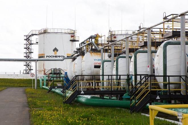 Nga xem xét tăng trung chuyển dầu khí qua Kazakhstan