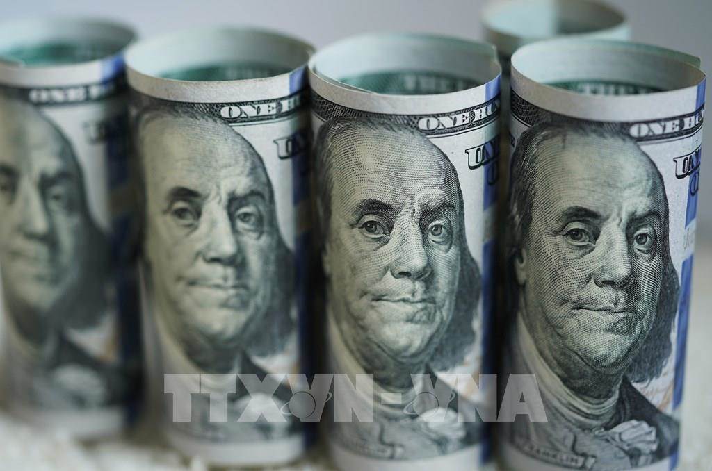 Giới đầu tư vẫn thận trọng với đồng USD do lo ngại về thuế quan của Mỹ