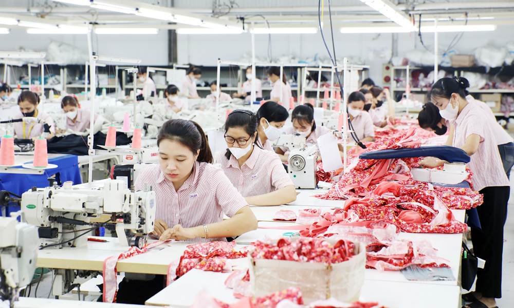 Doanh nghiệp lo giữ chân lao động
