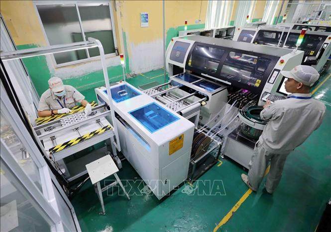Chuyển đổi số: “Đòn bẩy” để doanh nghiệp tăng năng suất, nâng sức cạnh tranh