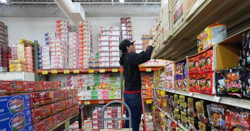 Thước đo lạm phát ưa thích của Fed hạ nhiệt: Khả năng ngân hàng trung ương Mỹ hạ lãi suất không còn xa?