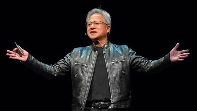 CEO Nvidia Jensen Huang lần đầu được tăng lương sau 10 năm