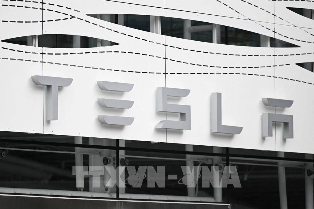 Tesla sẽ khai trương các phòng trưng bày xe đầu tiên tại Ấn Độ