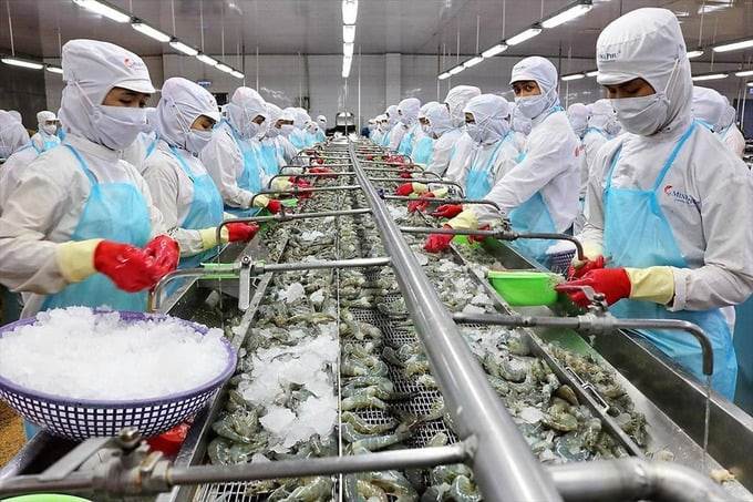 Xuất khẩu thủy sản thu về hơn 4 tỷ USD