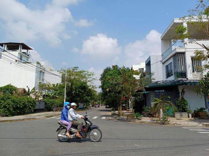 Hủy tạm hoãn xuất cảnh đối với cô giáo bỗng dưng làm Giám đốc